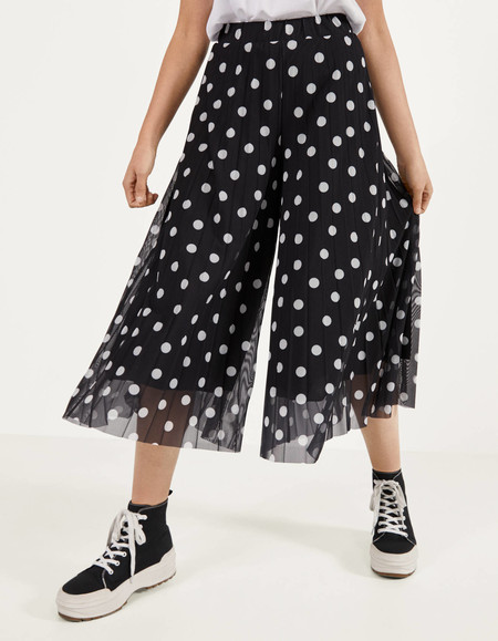 How to Combine Polka Dot Pants