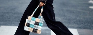 This is the amazing bag that has triumphed in New York's street style (yes, it's beaded and already sold out)
