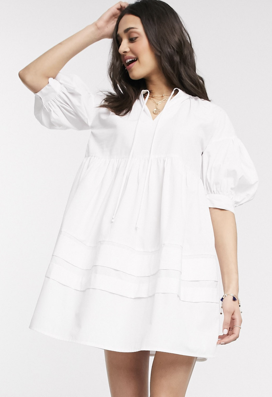 Wide dress with puffed sleeves by Influence