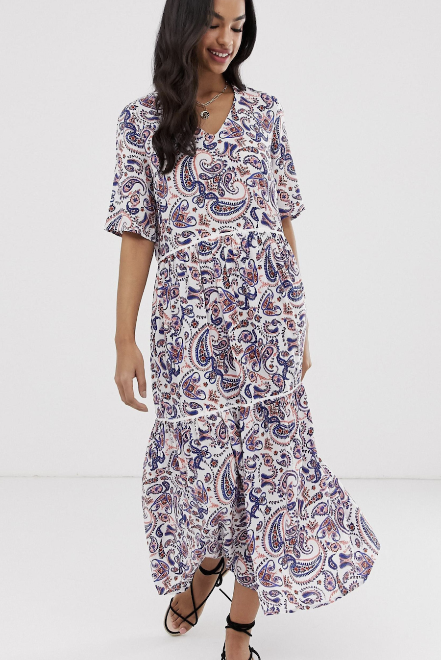 Long dress with ruffles and cashmere print by Y.A.S