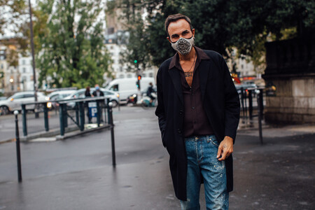 Givenchy Mask Street Style 03