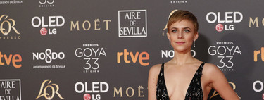 Goya Awards 2019: Aura Garrido wins the award for Sexiest of the Night with this risky dress by Roberto Cavalli