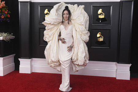 Noah Cyrus Schiaparelli Grammy 2021