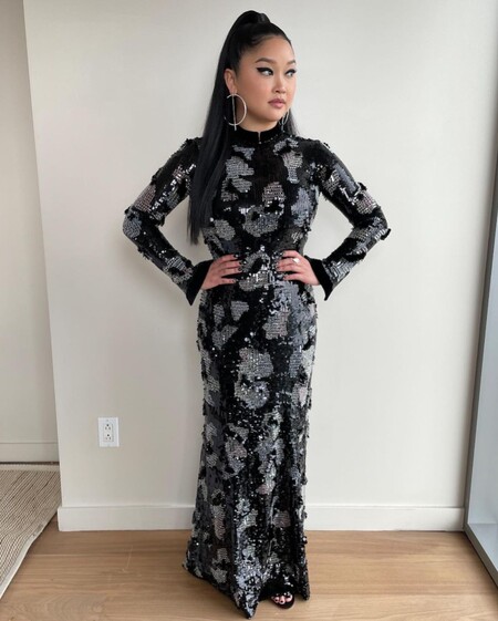 red carpet mtv awards 2021 lana condor