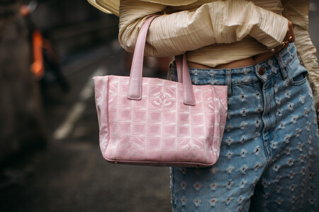 Chanel Vintage Bag 02